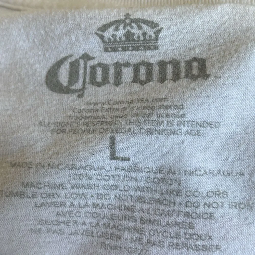 Corona Mens White Shirt Size L Short Sleeve Beer Beach‎ Logo Travel Outdoors USA